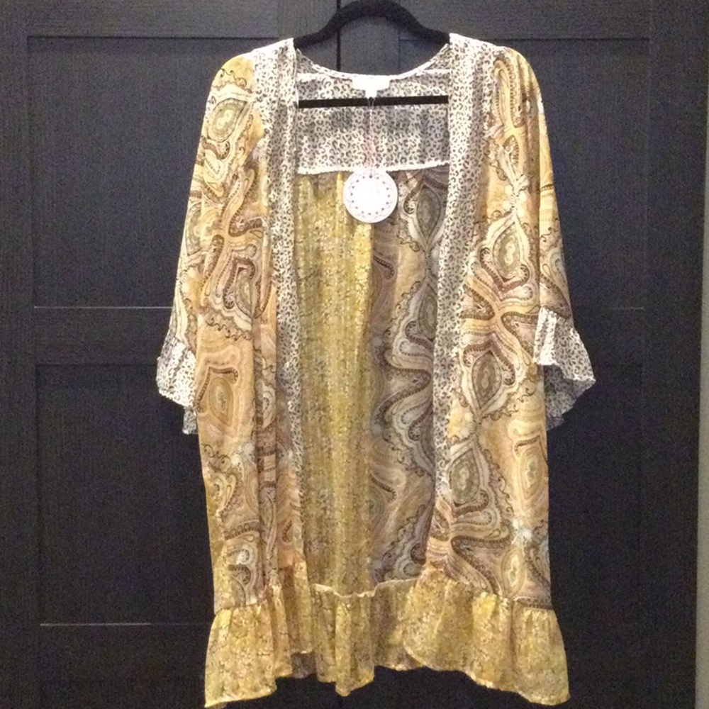 NWT Umgee Yellow/Brown Paisley, Leopard Spot & Floral Kimono